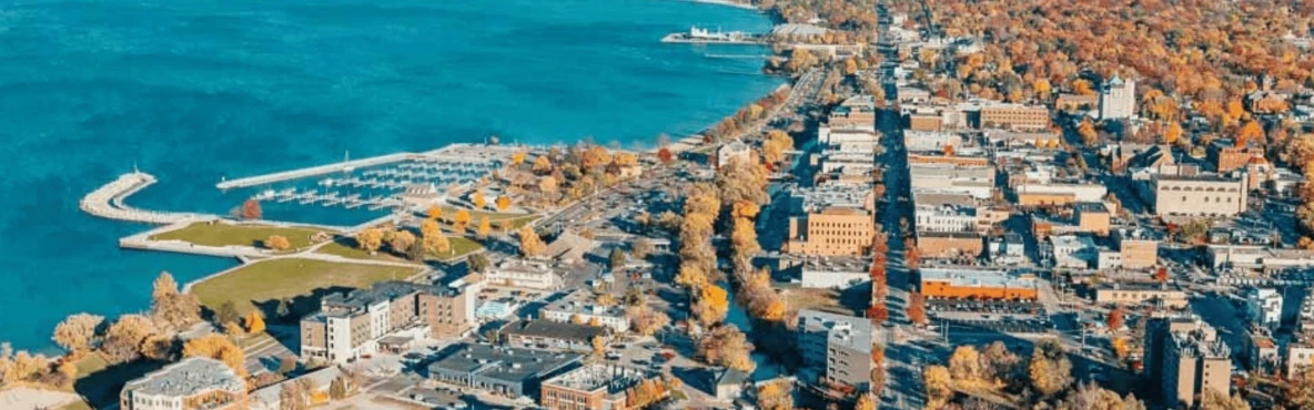 Best Restaurants in Traverse City: A Food Lover’s Guide