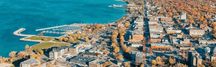 Best Restaurants in Traverse City: A Food Lover’s Guide