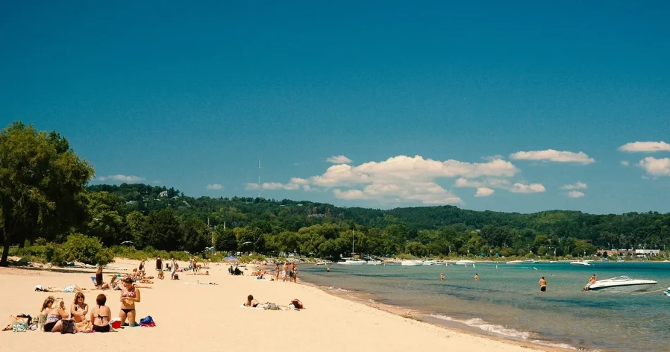 Top Attractions in Traverse City, Michigan: Beaches, Wineries & Scenic Escapes
