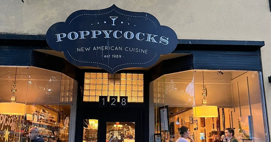 Best Restaurants in Traverse City: A Food Lover’s Guide